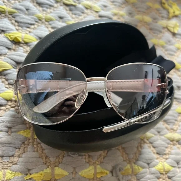 Rock & Republic | Accessories | Y2k Vintage Designer Rock  display picture 2